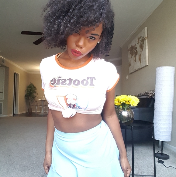 Meet your Posher, Ces - Picture 3 of 6